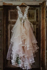 Elegant Tulle A-line V-neck Floral Lace Wedding Dresses, Bridal Gown